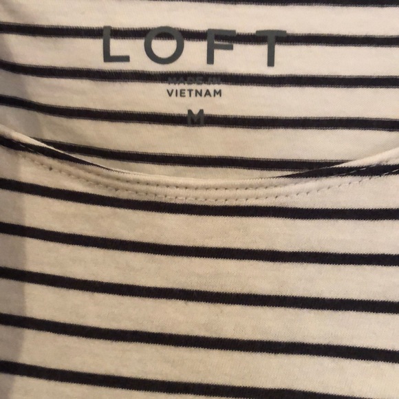 LOFT Ruffle Sleeve Tee - Picture 3 of 3